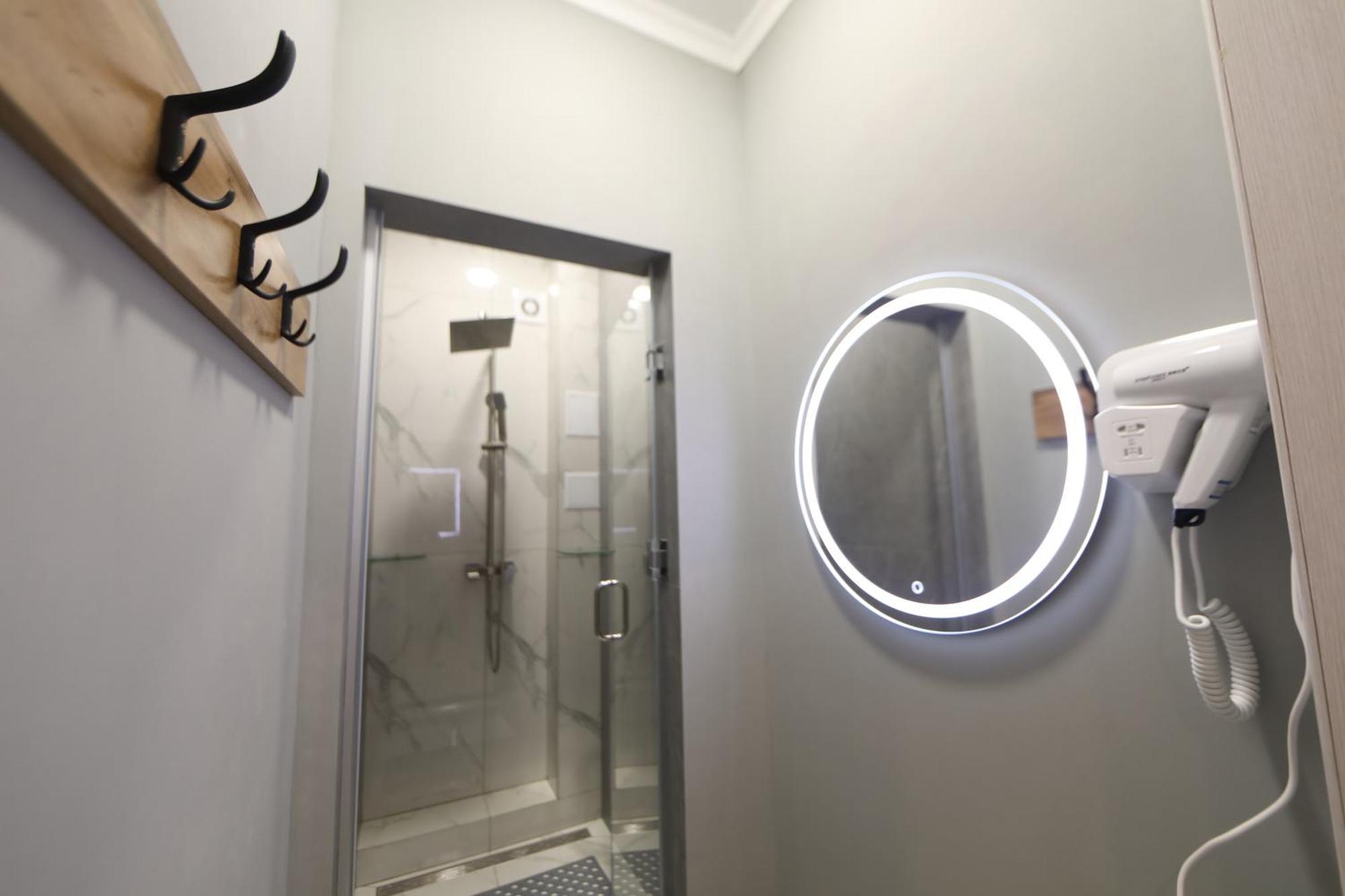 Cozy Hostel Bishkek Exterior photo
